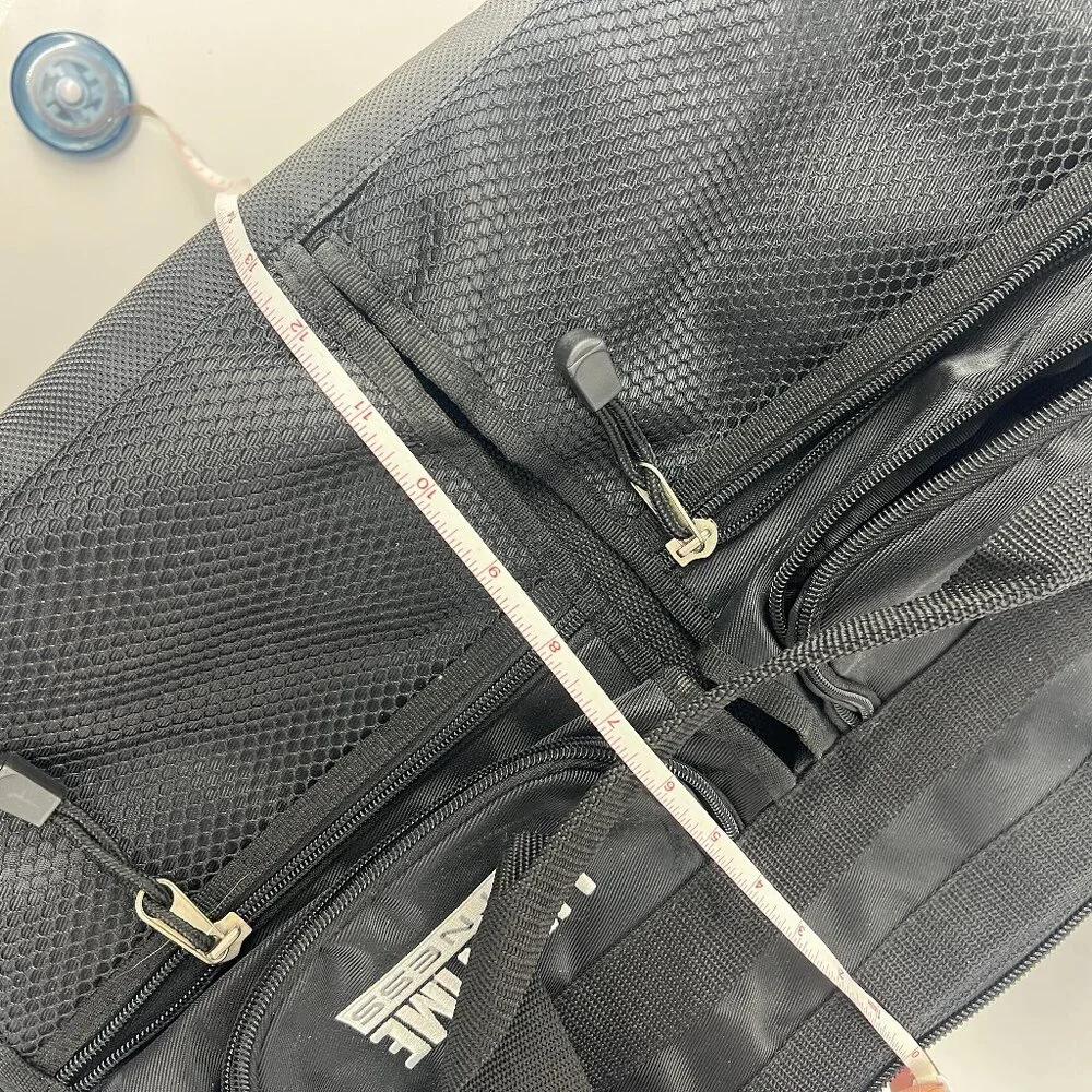 LifeTime Fitness Framed Gym Bag_10